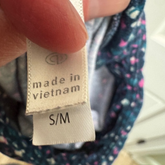 LuLaRoe S/M 4T Girls Blue and Pink Patterned Leggings Pants - Picture 6 of 6